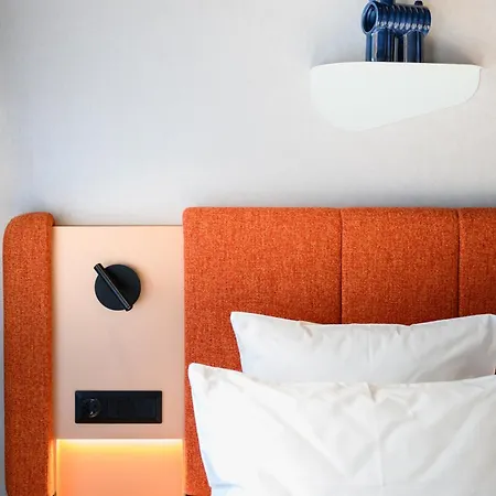 Tribe Budapest Airport 4*