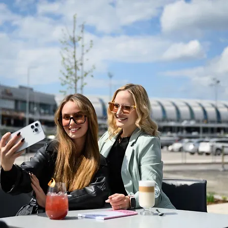 Tribe Budapest Airport 4*