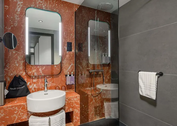 Hotel Tribe Budapest Airport Vecses